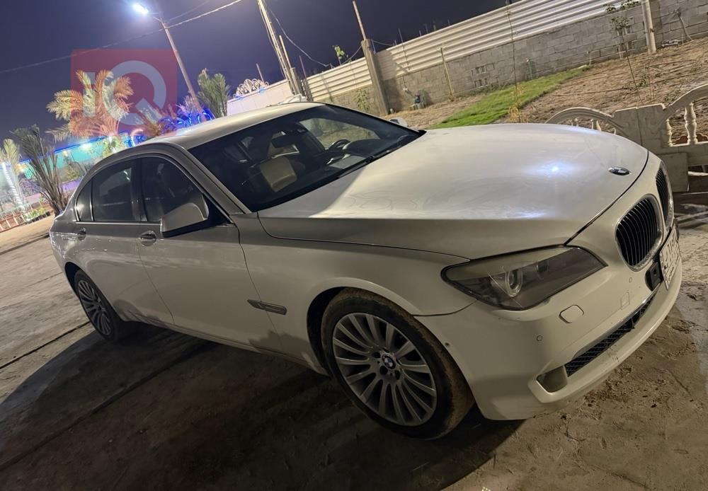 بي ام دبليو الفئة 7